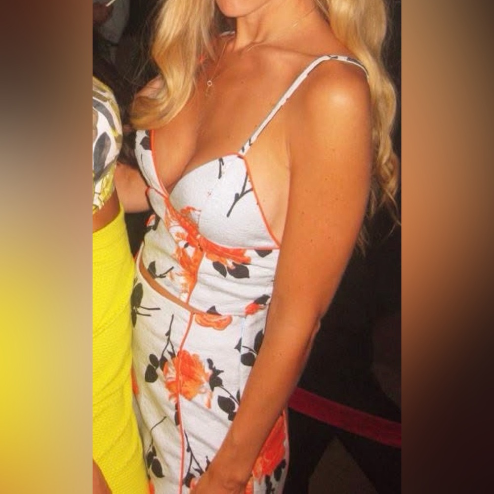 Topshop Floral Spaghetti-Strap crop top and skirt set - Picture 2 of 3